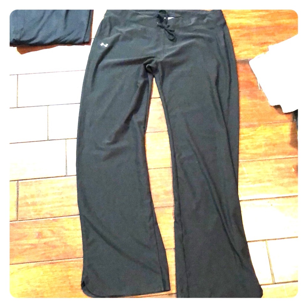 UA workout pants